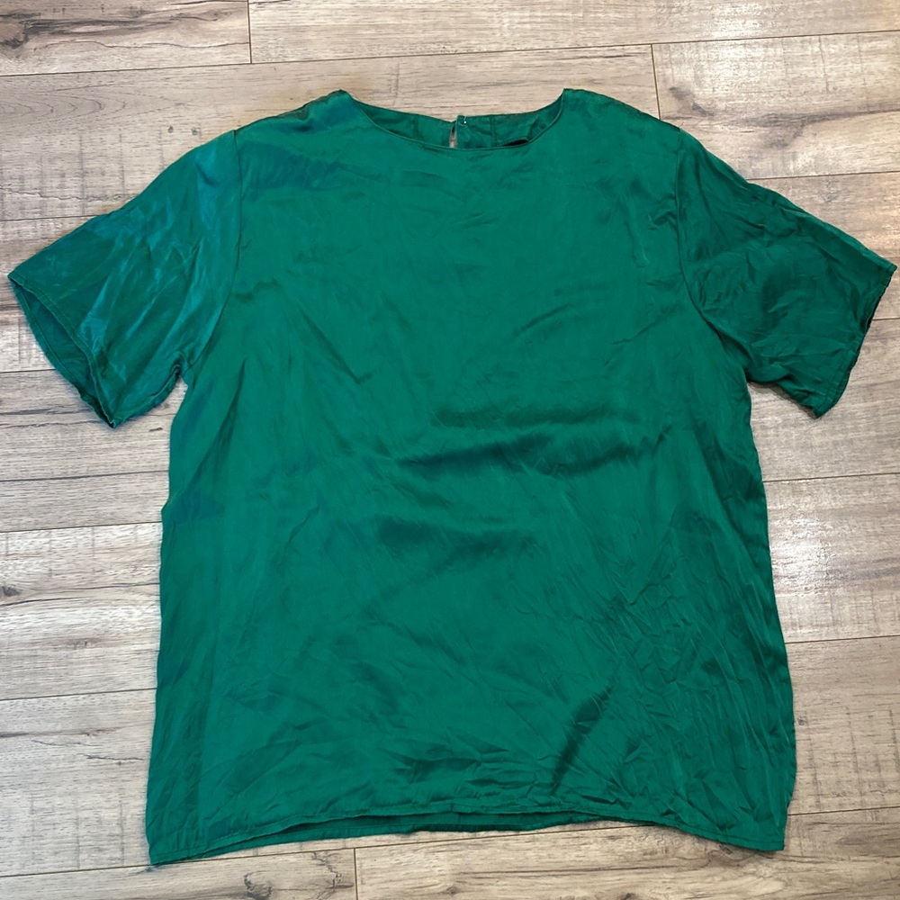 100% Silk Emerald Green Top Blouse M Shoulder Pads Holiday St. Patty Jewel (P22)